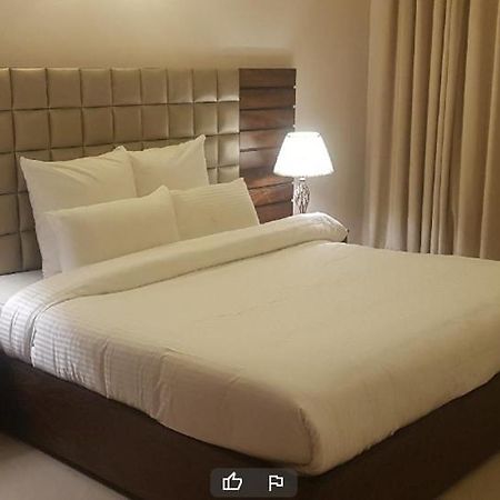 Hotel Sherition 1 Lahore Ngoại thất bức ảnh